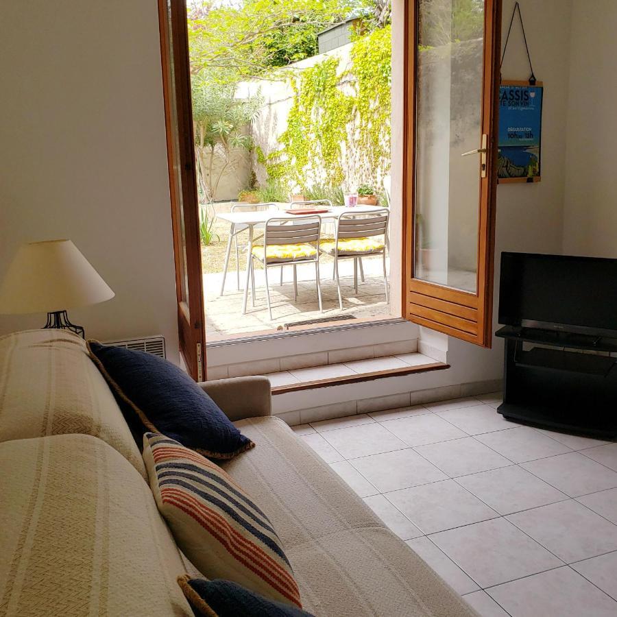 Appartement Au Coeur De Cassis Avec Jardin エクステリア 写真